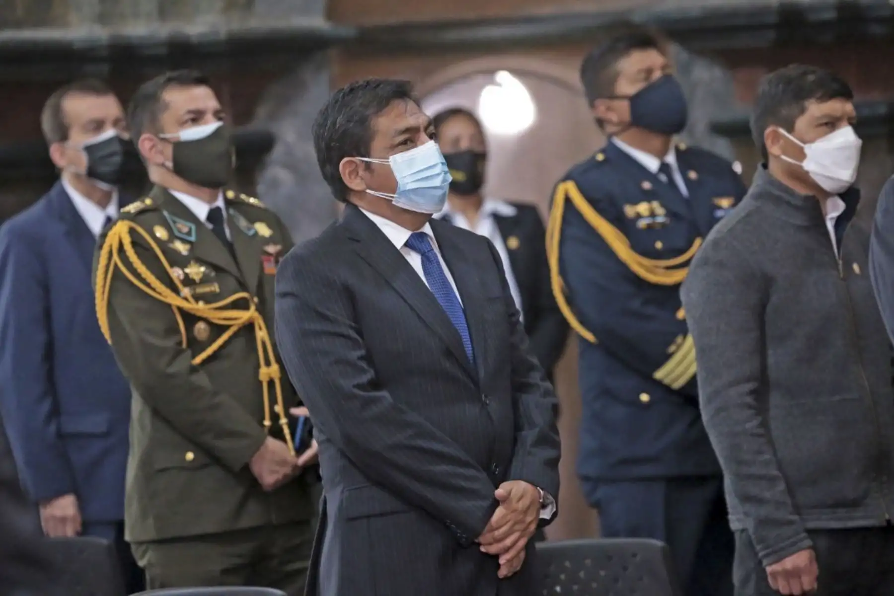 El presidente de la República, Pedro Castillo, junto a ministros de Estado, participa en la Misa por la Nación, en la iglesia Las Nazarenas. Foto: ANDINA/Prensa Presidencia