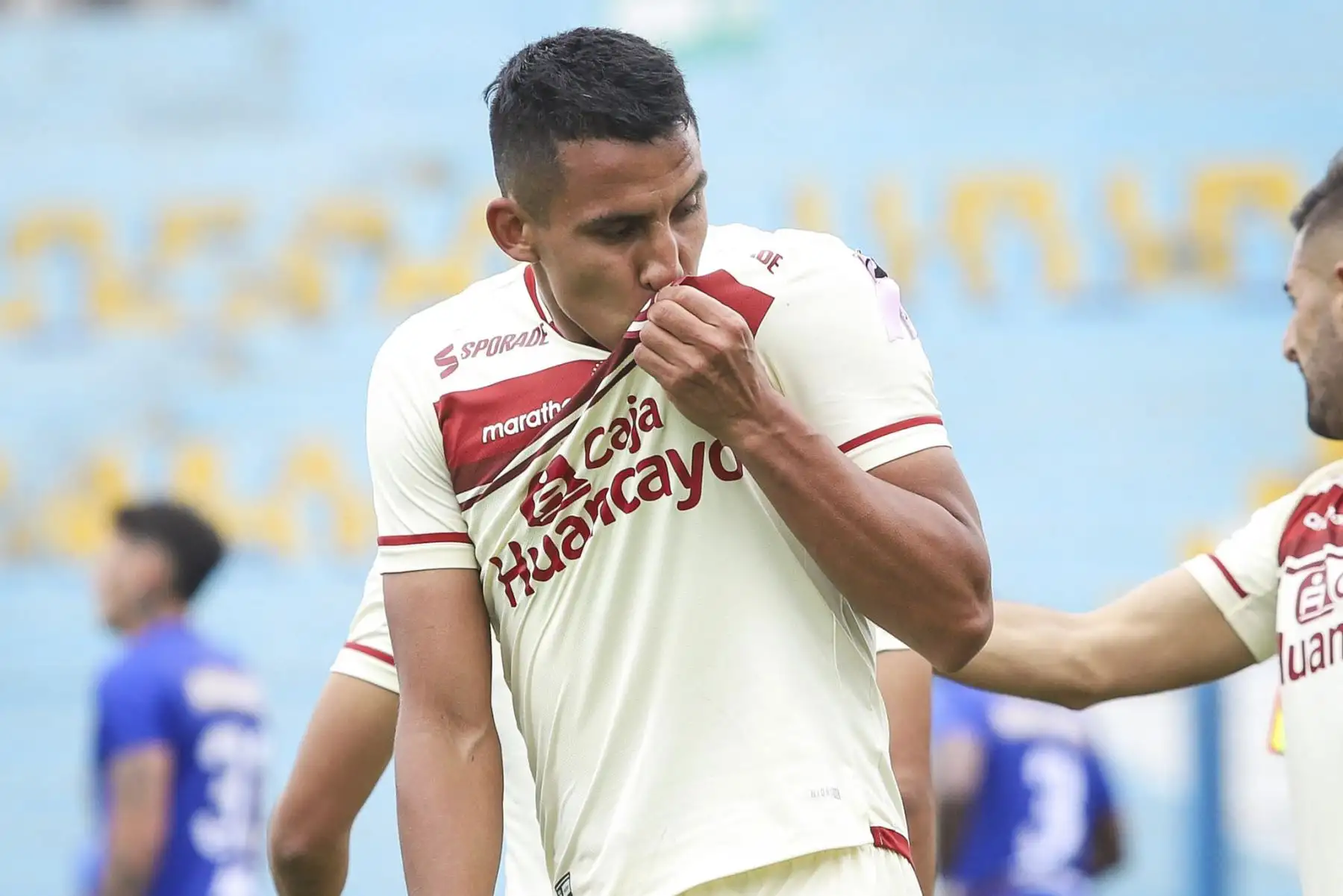 Universitario derrotó 2-1 a Binacional y está a punto de asegurar el pase a un torneo internacional. Foto: FPF