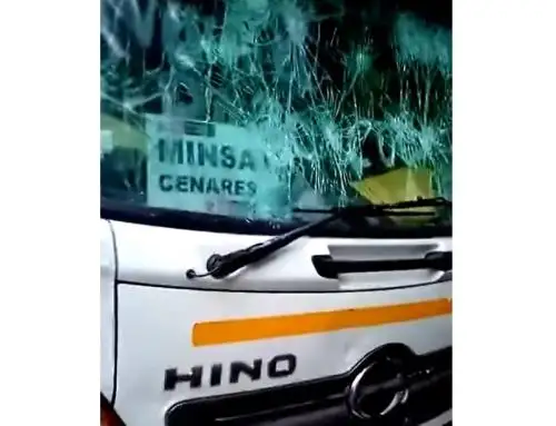 Autoridades de Madre de Dios condenan ataque contra vehículo que transportaba medicamentos e insumos para la lucha contra la pandemia de covid-19 y otras enfermedades.