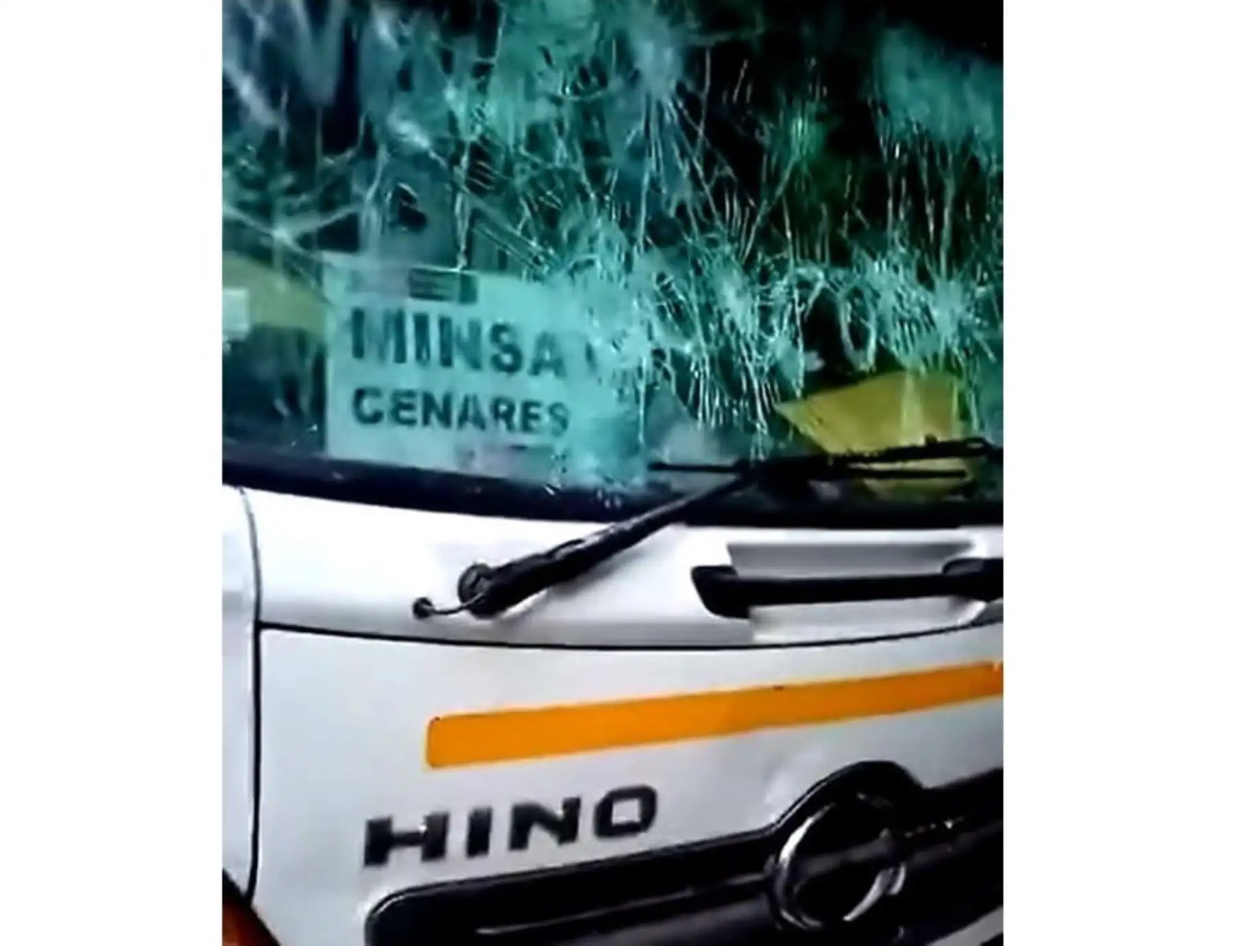 Autoridades de Madre de Dios condenan ataque contra vehículo que transportaba medicamentos e insumos para la lucha contra la pandemia de covid-19 y otras enfermedades.