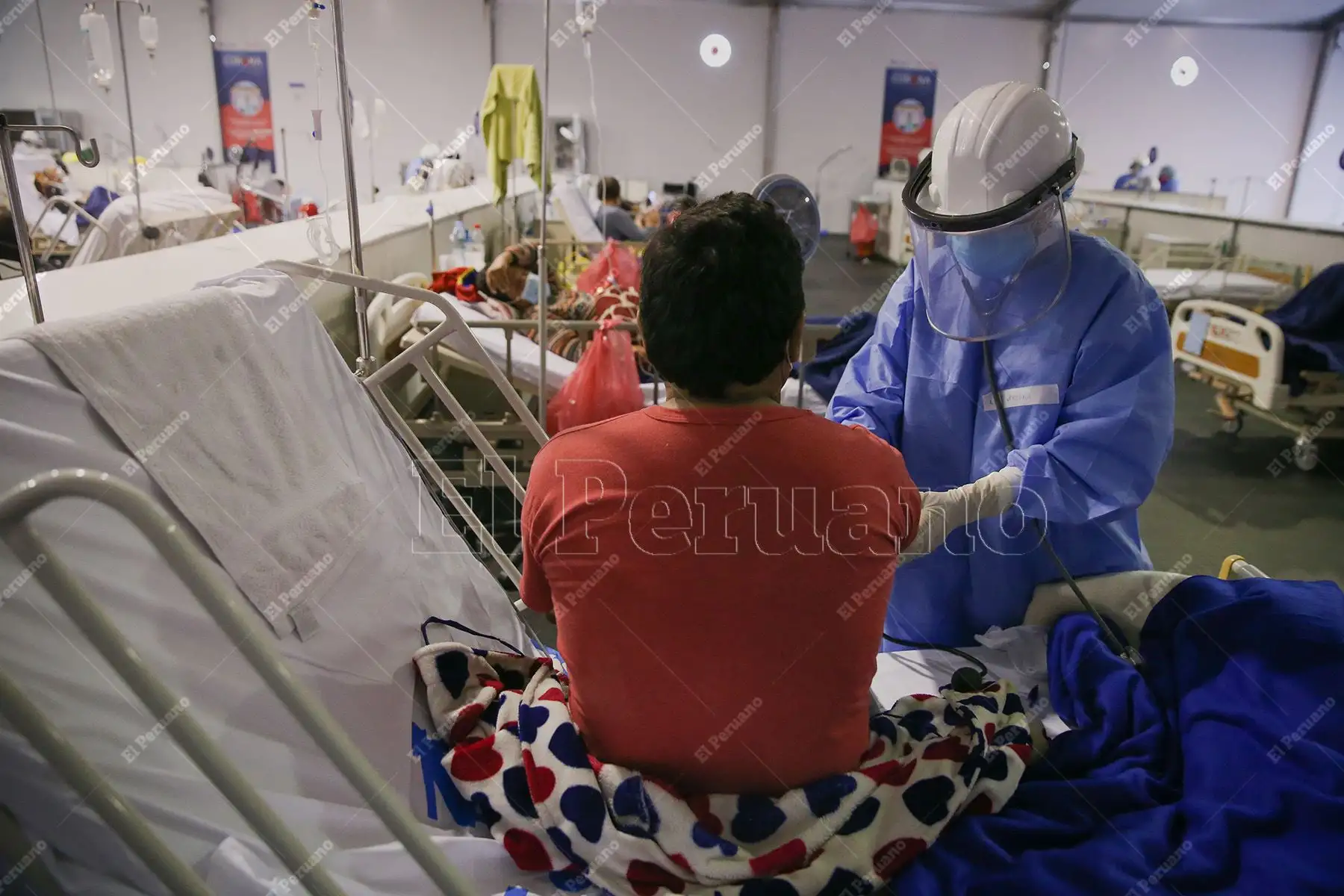 Lima - 8 junio 2020 / Pacientes con covid-19 en el Centro de Atención y Aislamiento de  la Villa Panamericana. Foto: ANDINA/archivo