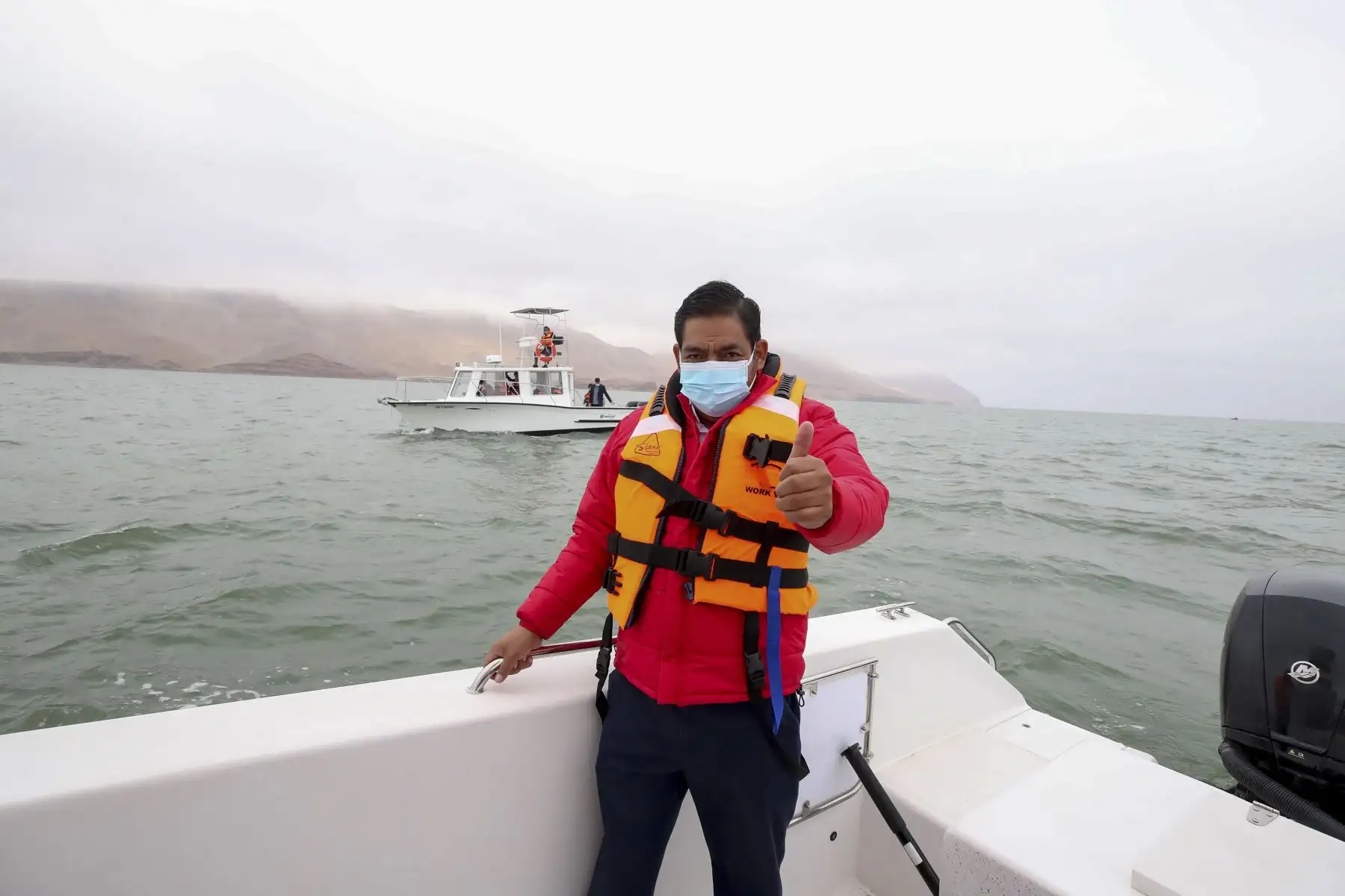 Dos modernas embarcaciones adquiridas por el Ministerio del Ambiente (Minam), fortalecerán las acciones de protección y conservación de áreas naturales marino costeras. Estas fueron presentadas por el titular del Minam, Rubén Ramírez, en el puerto del Callao. Foto: ANDINA/Minam