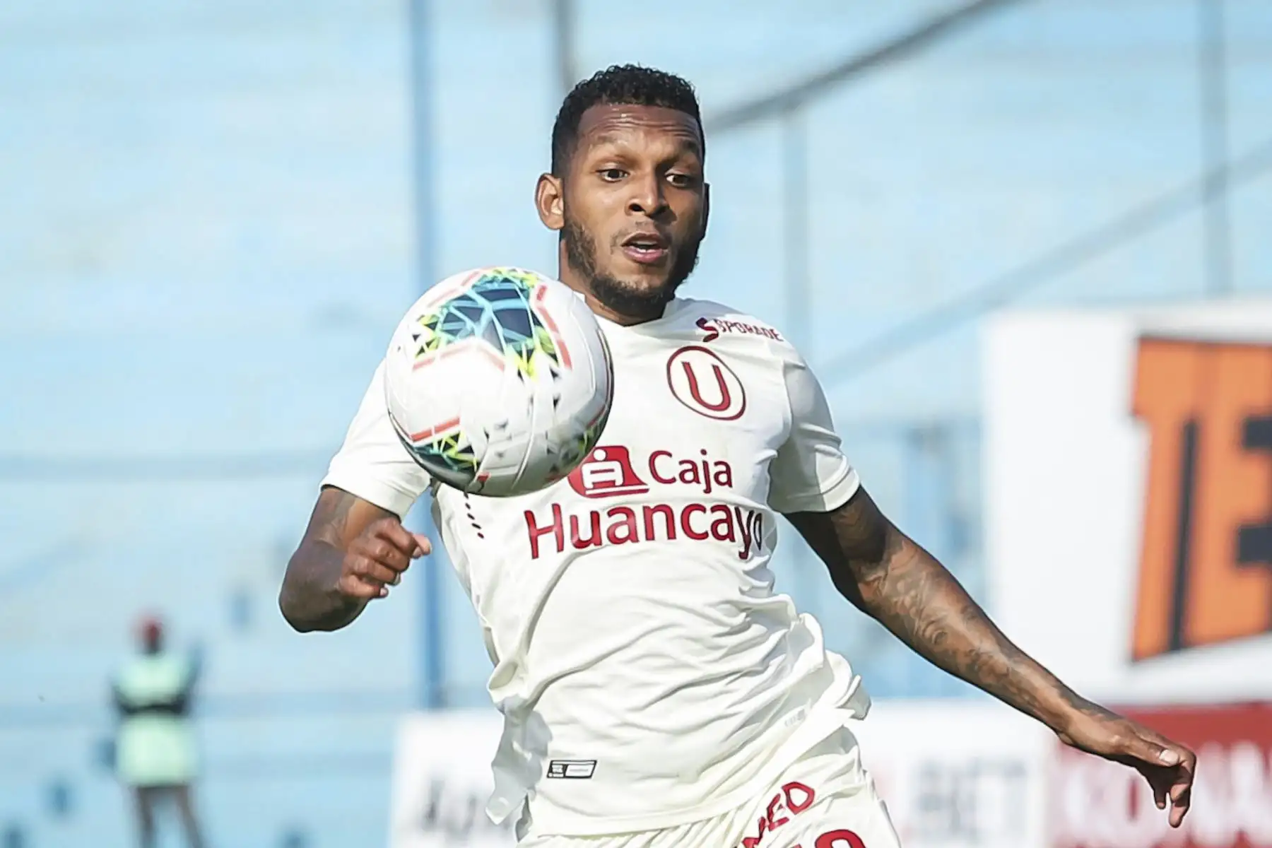 Universitario enfrenta a Cusco F.C en el estadio Alberto gallardo por la Fase 2 de la Liga 1. Foto: FPF