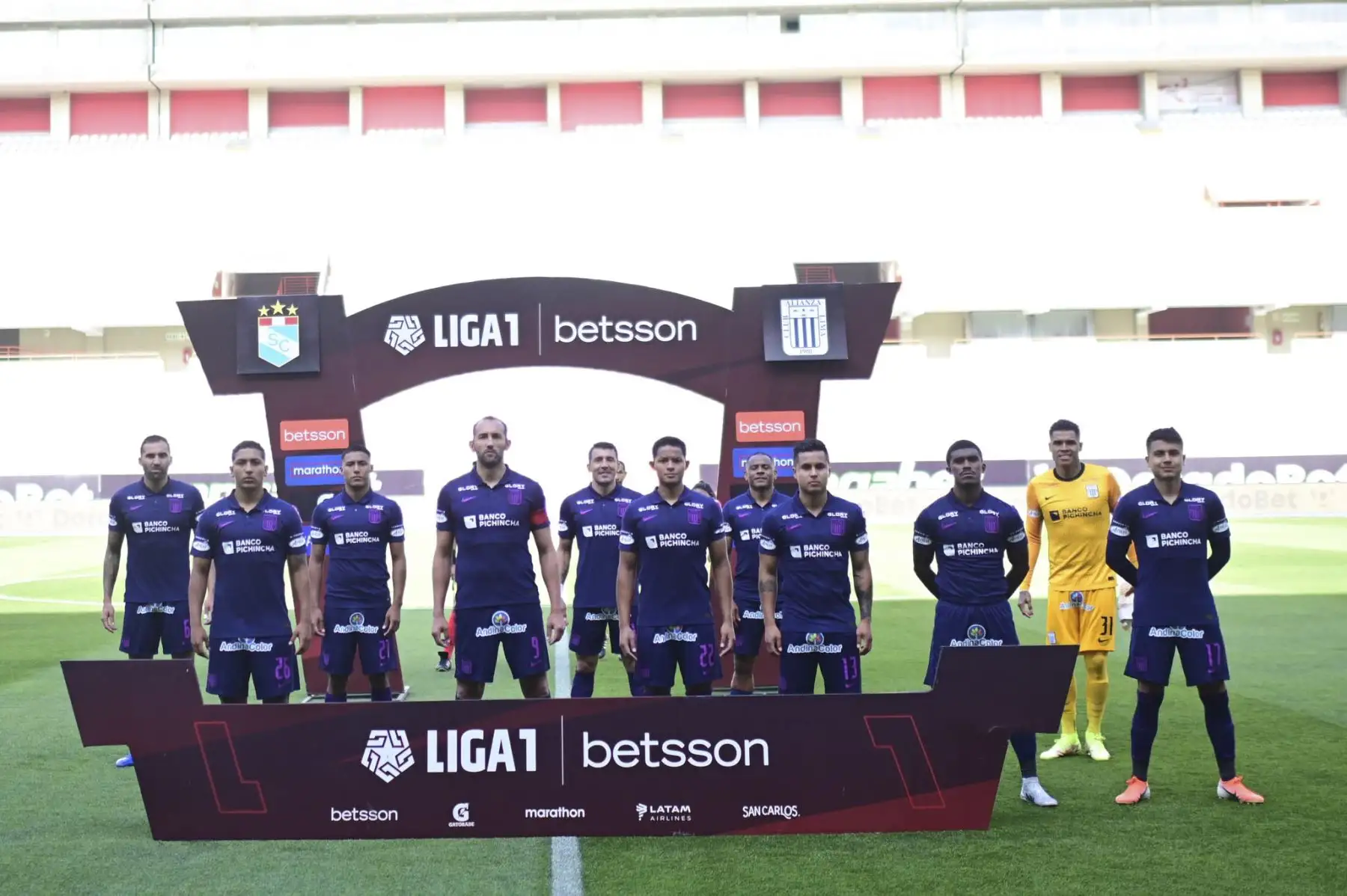 Sporting Cristal se enfrenta con Alianza Lima por la Liga 1. Foto: FPF