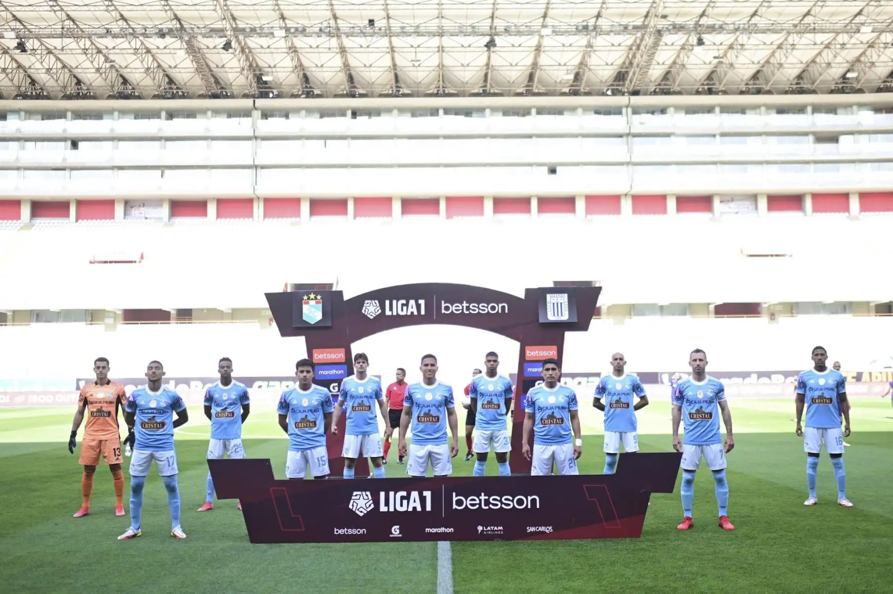 Sporting Cristal se enfrenta con Alianza Lima por la Liga 1. Foto: FPF
