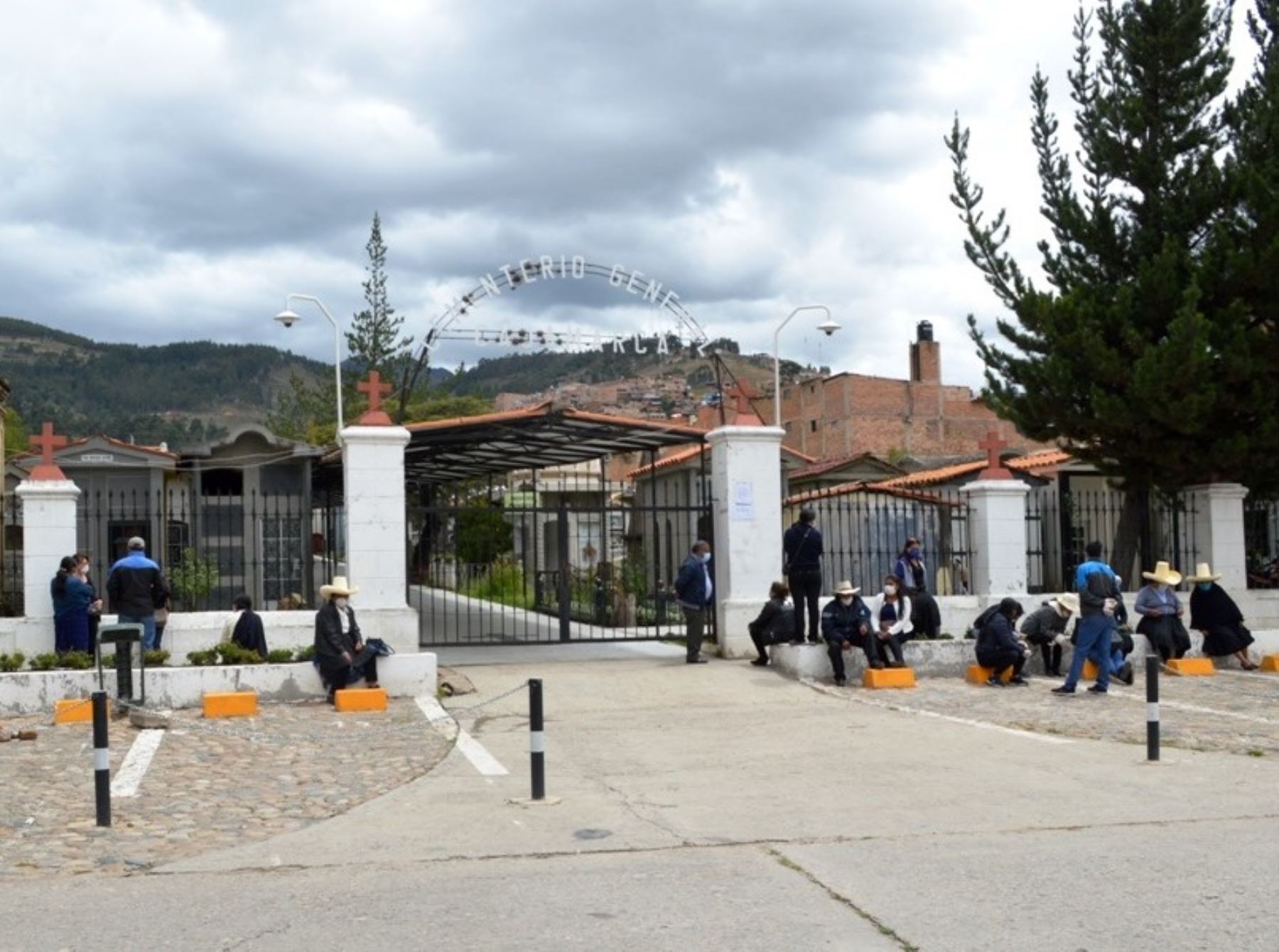 El cementerio de Cajamarca ampliará su aforo y permitirá el ingreso de 1,500 personas al día durante el feriado largo de este fin de semana. Foto: ANDINA/difusión.
