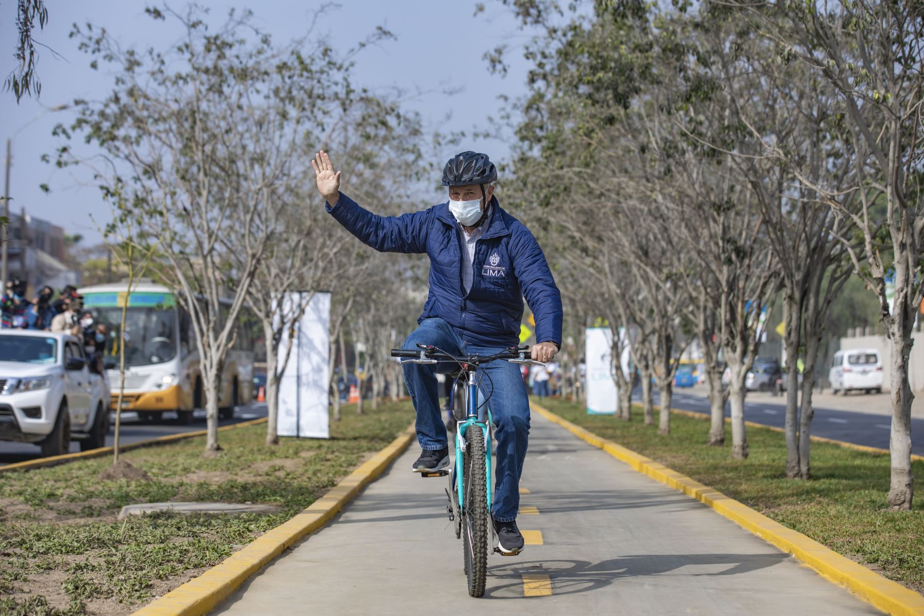 Alcalde de Lima, Jorge Muñoz inaugura ciclovía Tusilagos, en el distrito de San Juan de Lurigancho. 
Foto: ANDINA / Difusión