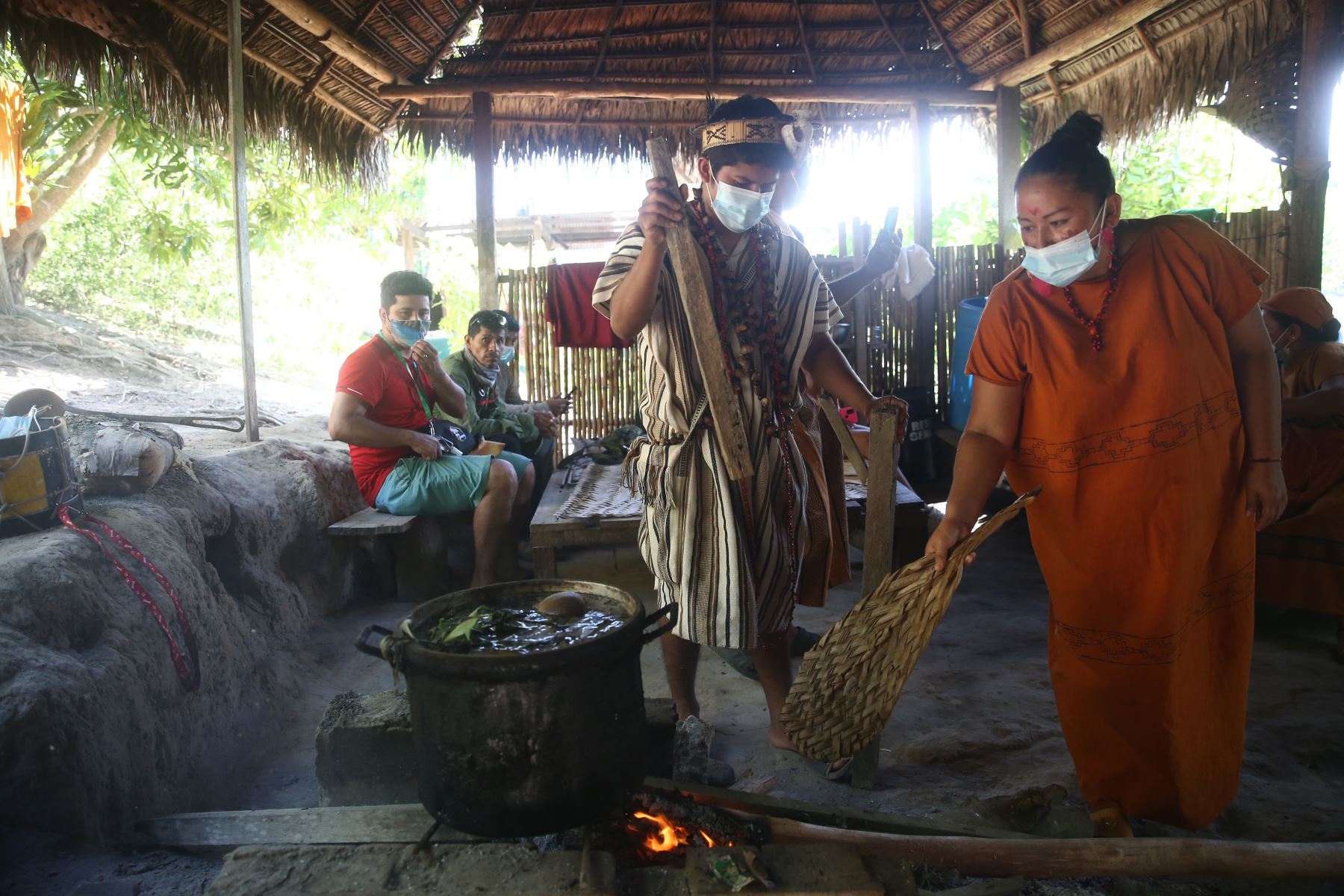 Visita a la comunidad nativa de bajo Quimiriki aldea de la Salud.
Foto: ANDINA/Vidal Tarqui