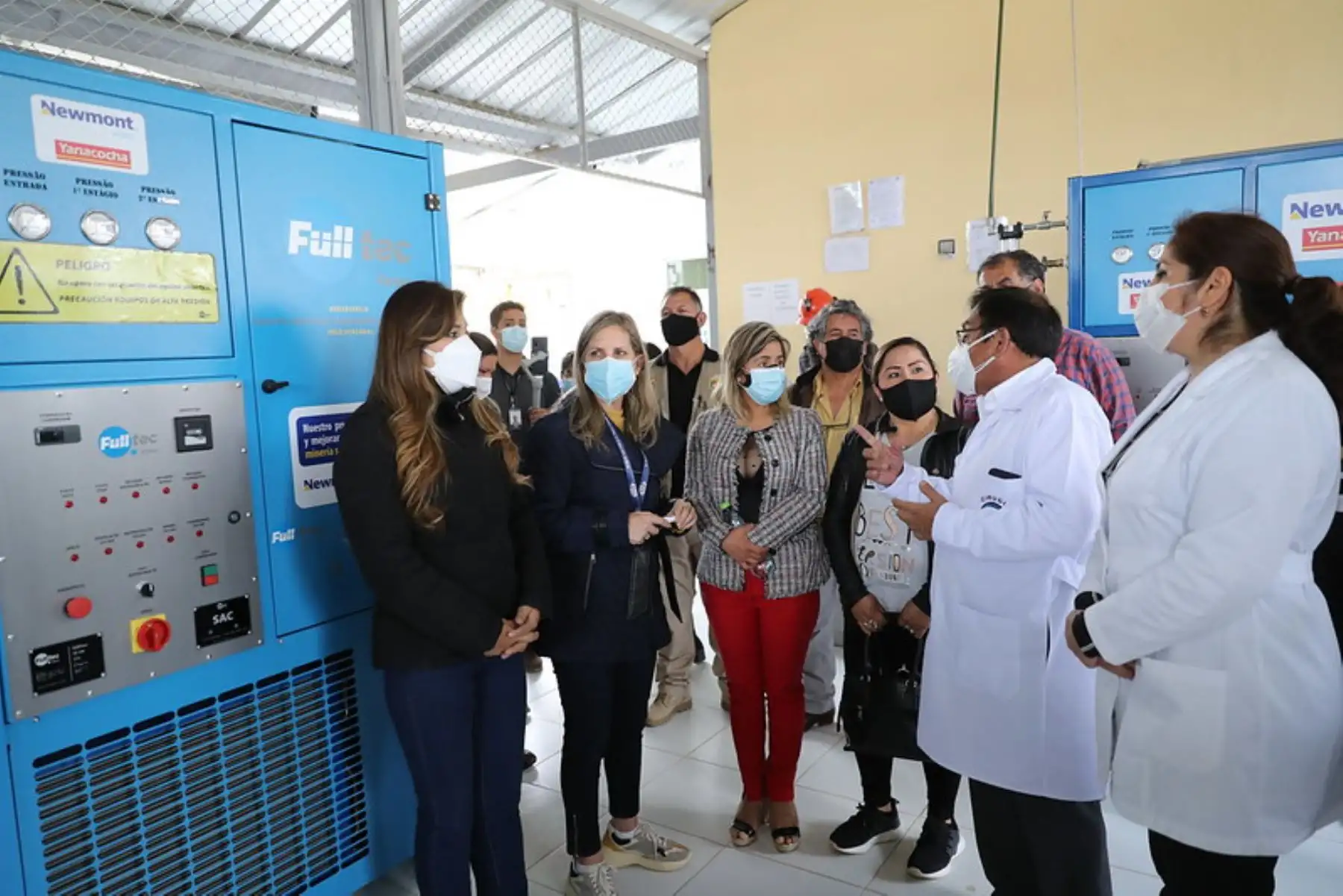 Una delegación de parlamentarios, liderada por la presidenta Maricarmen Alva Prieto, llegó hoy a la ciudad de Cajamarca para participar de la sesión descentralizada del Pleno del Congreso del jueves 28, y cumplir otras actividades como reunirse con autoridades y escuchar las demandas de la población. Foto: Congreso