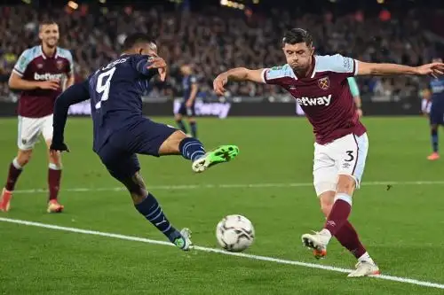 West Ham eliminó al campeón Manchester City