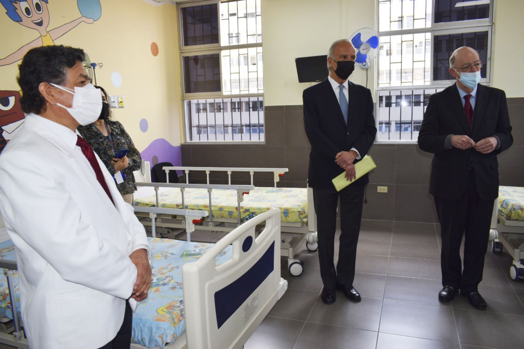 Niños con Cáncer tienen nueva sala de hospitalización en el INSN-Breña