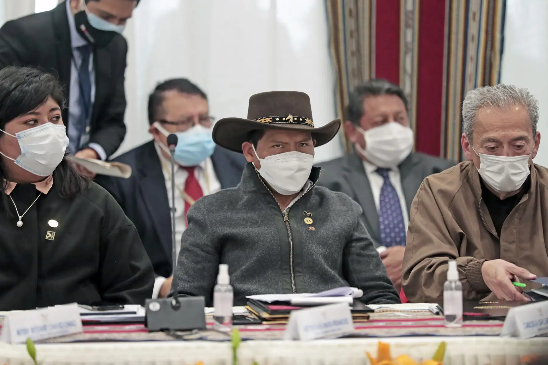 El presidente de la República, Pedro Castillo, junto a su homólogo boliviano, Luis Arce, participan del VI Gabinete Binacional que se desarrolla en la ciudad de La Paz. Participa también Víctor Maita, titular del Midagri. Foto: ANDINA/Prensa Presidencia