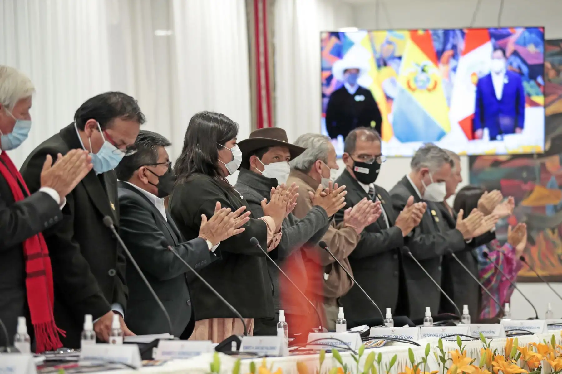 El presidente de la República, Pedro Castillo, junto a su homólogo boliviano, Luis Arce, participan del VI Gabinete Binacional que se desarrolla en la ciudad de La Paz. Foto: ANDINA/Prensa Presidencia