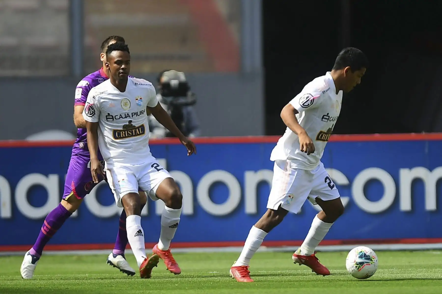Sporting Cristal y Sport Boys se enfrentan por la última fecha de la Liga 1. Foto: FPF