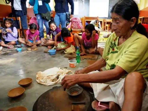 Dos podcasts para revalorizar la peruanidad: Reflexiones sobre las comunidades indígenas y afroperuana.