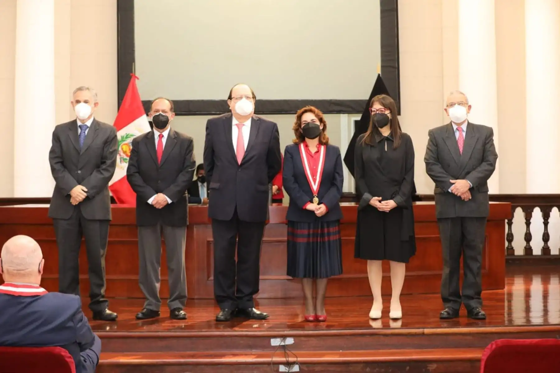 Juramentación de nuevos directores del BCR.