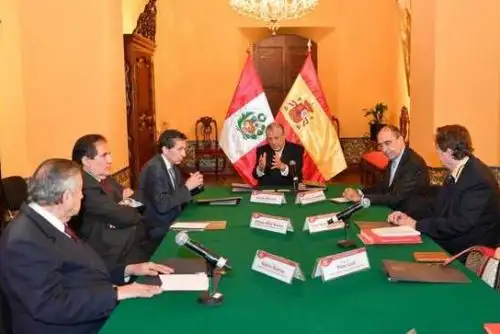 Reunión de coordinación en Torre Tagle con miras al noveno Congreso Internacional de la Lengua Española. Foto: Cancillería/Difusión.