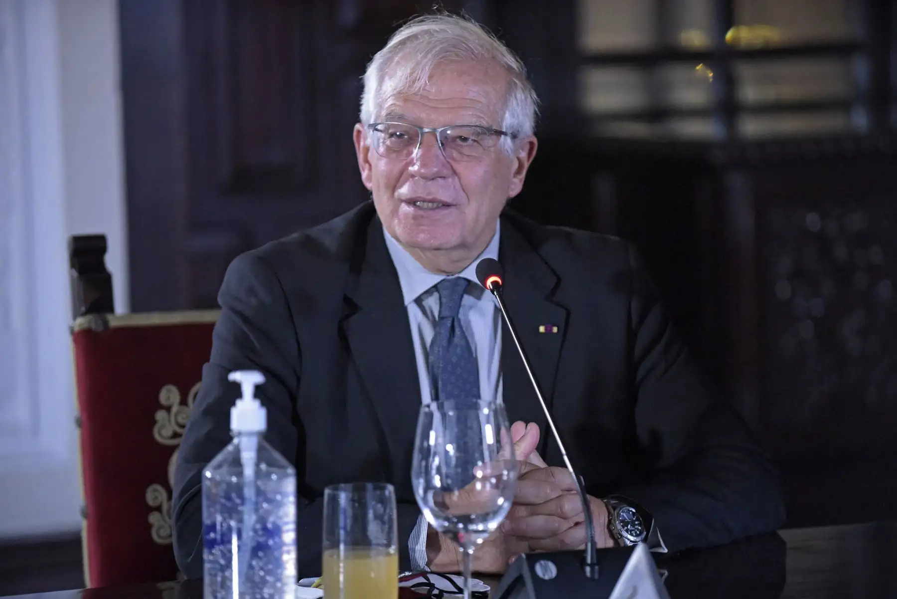 Presidente de la República, Pedro Castillo, acompañado del alto representante de la Unión Europea, Josep Borrell, sostuvo una reunión con los gobernadores Regionales de La Libertad, Cajamarca, San Martín y Ayacucho, en Palacio de Gobierno. Foto: ANDINA/Prensa Presidencia