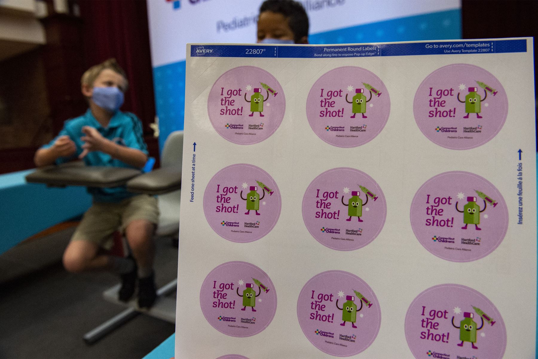 Se ven calcomanías para niños antes de la aprobación total de los CDC para que los niños reciban la vacuna Pfizer-BioNTech covid-19 en el Hospital Hartford en Hartford, Connecticut.
Foto : AFP