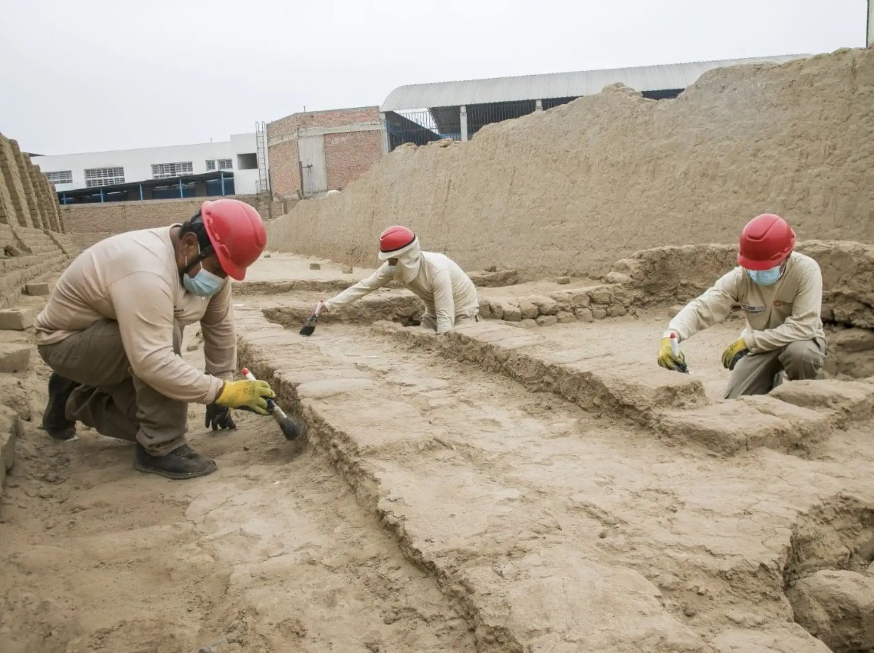 Trabajos de investigación arqueológica ponen en valor la huaca Takaynamo, el monumento prehispánico ubicado en la provincia de Trujillo, región La Libertad. Foto: ANDINA/difusión.