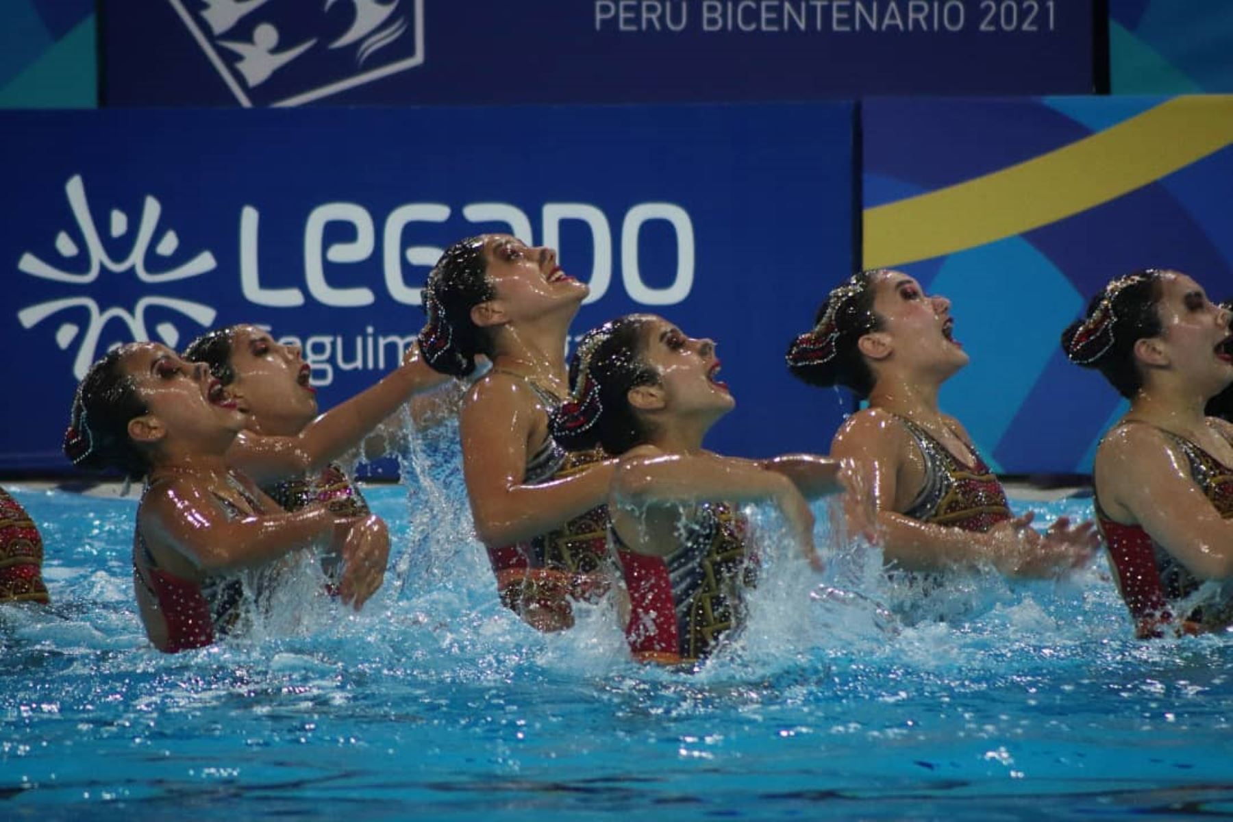 El equipo peruano se apoderó de la medalla de bronce en natación artística en el Campeonato Sudamericano Juvenil de Deportes Acuáticos Perú Bicentenario 2021