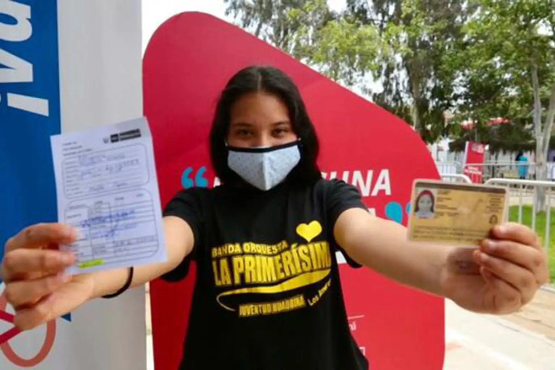 El Minsa precisó que el adulto acompañante del menor podrá firmar el consentimiento informado. Foto: ANDINA/Minsa.