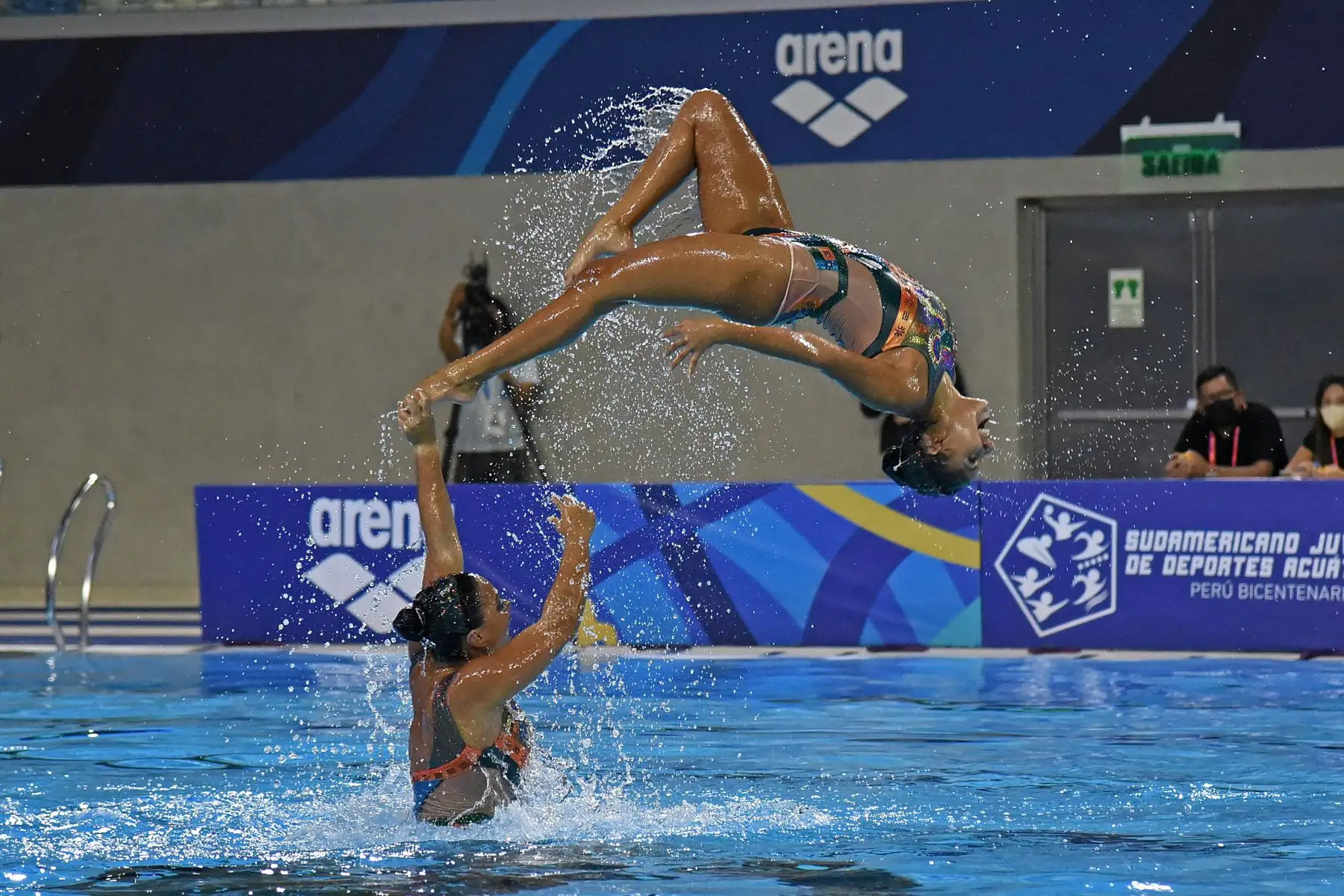 Continúa el cuarto día de competencias de Natación Artística del Sudamericano Juvenil de Deportes Acuáticos Perú Bicentenario 2021 en el Centro Acústico de La Videna.
Foto: Legado