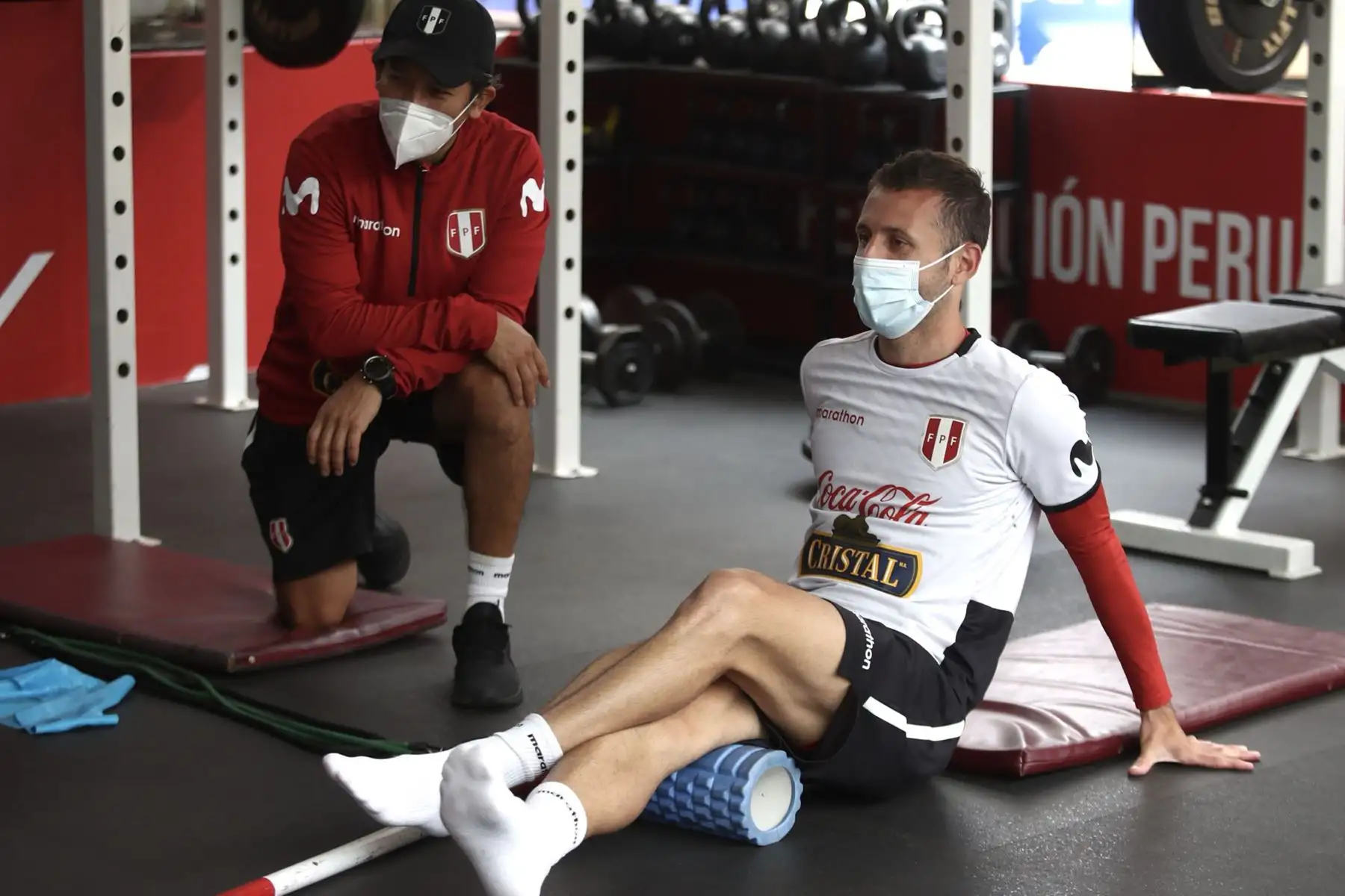 Con la presencia de 14 jugadores, la Selección Peruana completó su quinto día de entrenamientos con miras al duelo ante Bolivia en Lima.
En la imagen Horacio Calcaterra.
Foto: Selección Peruana