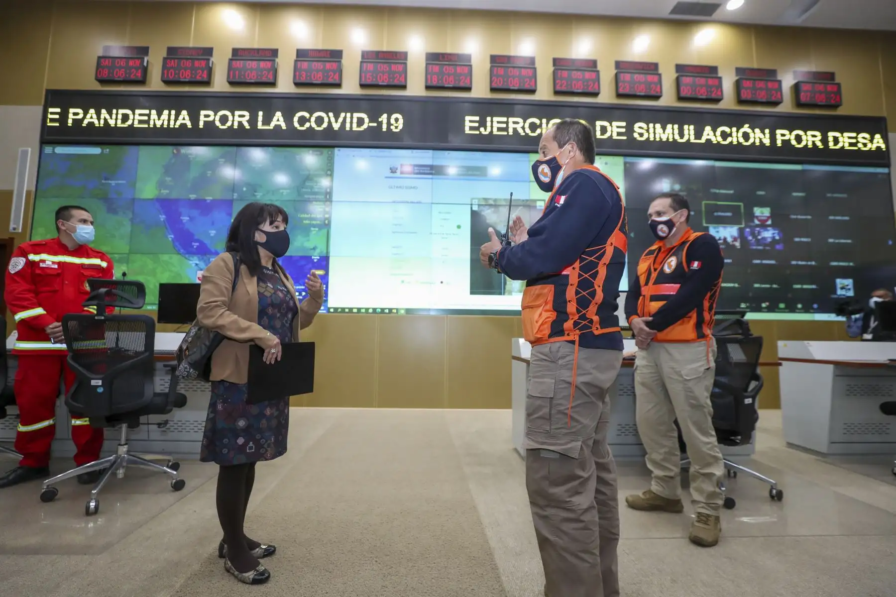 La presidenta del Consejo de Ministros, Mirtha Vásquez, junto ministros de Estado, participó en la sesión del Conagerd que se desarrolla en el marco de la Simulación por Desastre de Gran Magnitud y Simulación Regional Multipeligro. Foto: ANDINA/PCM