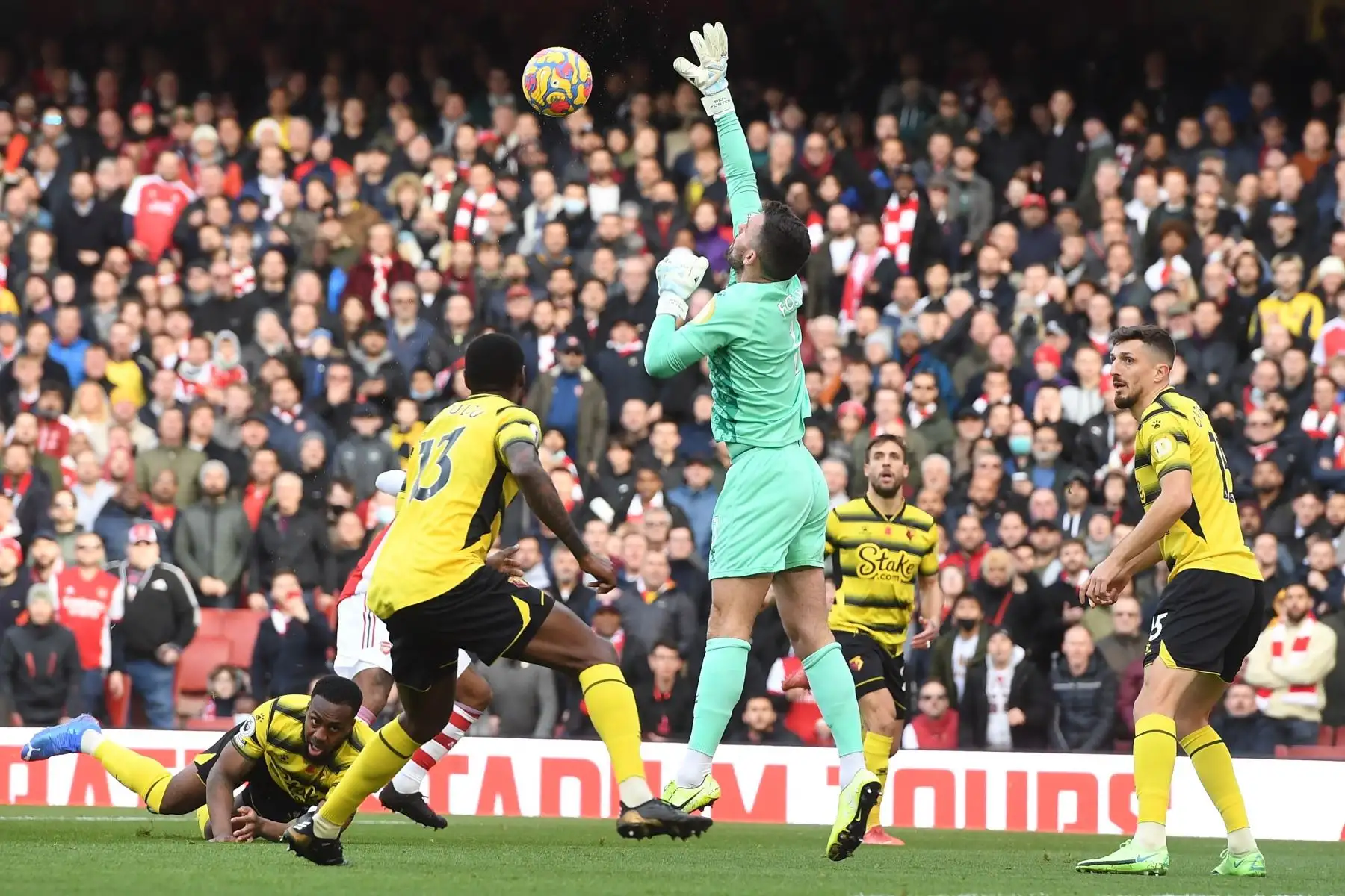 Ben Foster de Watford en acción durante el partido ante el Arsenal por la Premier League. Foto: EFE