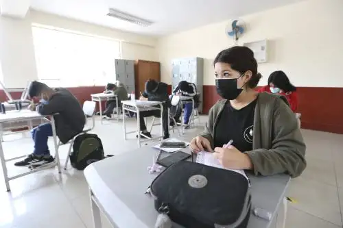 Contraloría convocó a 27 mil estudiantes a unirse a veedurías que serán hasta el 11 de noviembre. Foto: Minedu