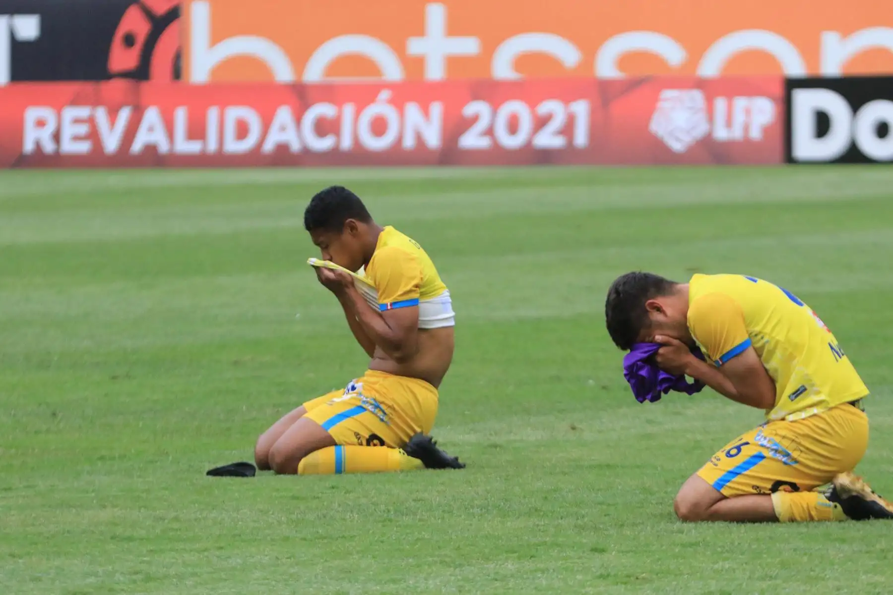 Carlos Stein ascendió a la Liga 1 del fútbol peruano tras derrotar 4-2 en la tanda de penales a Binacional quien jugará en la Liga 2 el próximo año. Foto: FPF