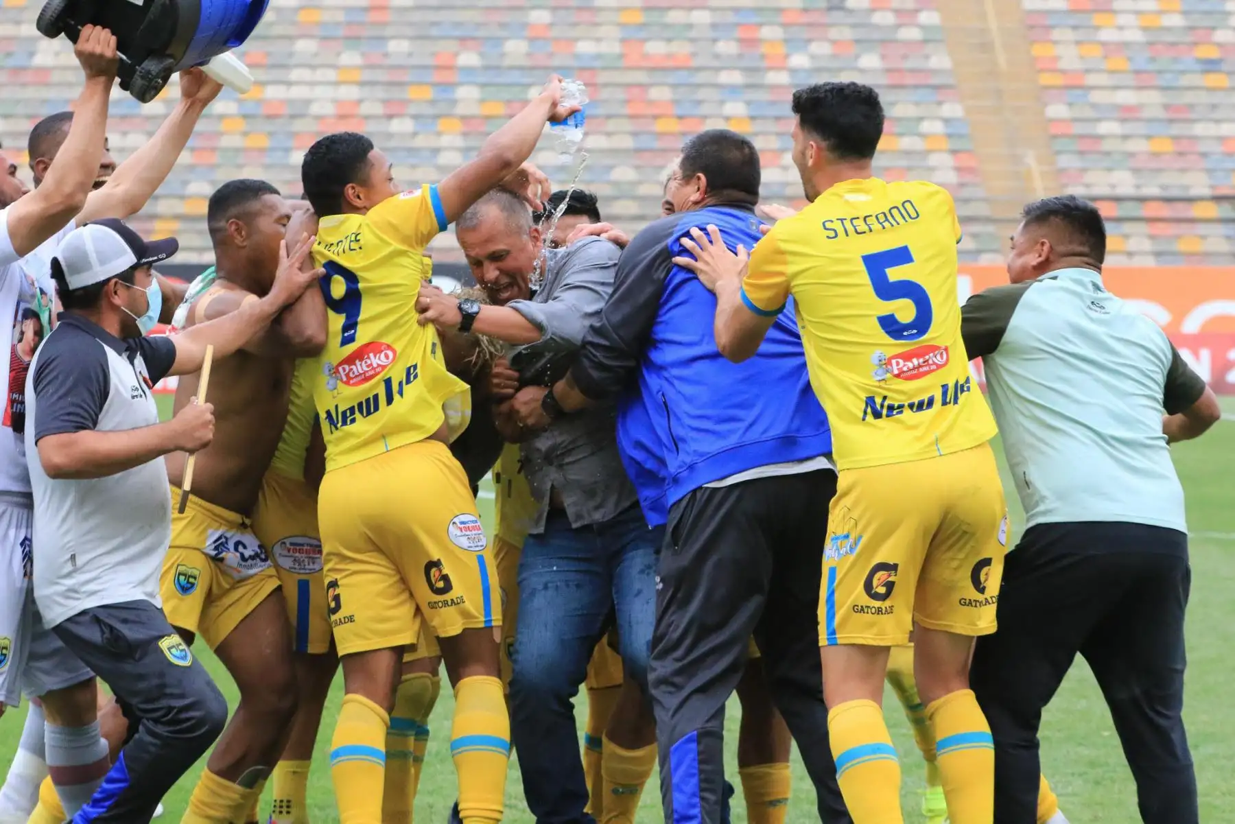 Carlos Stein ascendió a la Liga 1 del fútbol peruano tras derrotar 4-2 en la tanda de penales a Binacional quien jugará en la Liga 2 en próximo año. Foto: FPF