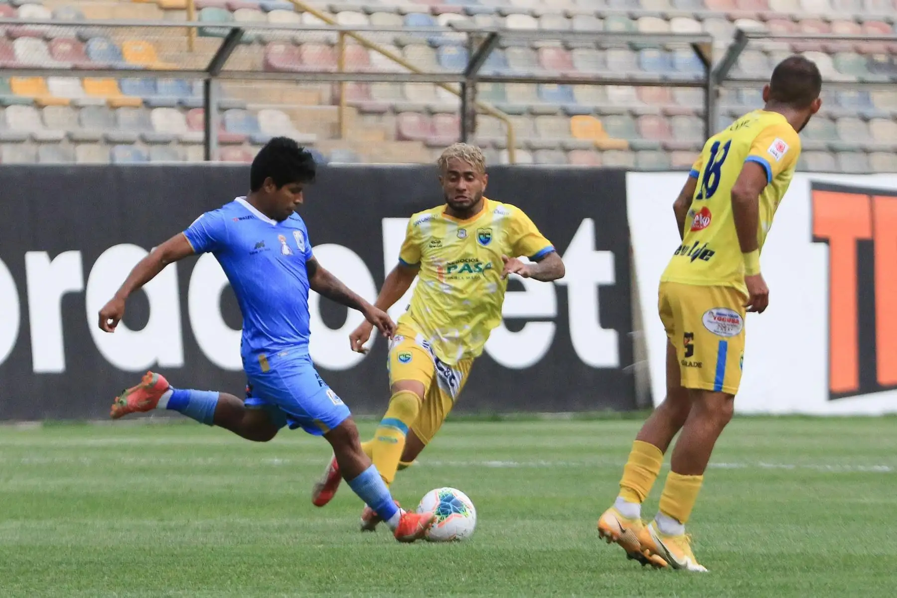 Carlos Stein ascendió a la Liga 1 del fútbol peruano tras derrotar 4-2 en la tanda de penales a Binacional quien jugará en la Liga 2 el próximo año. Foto: FPF