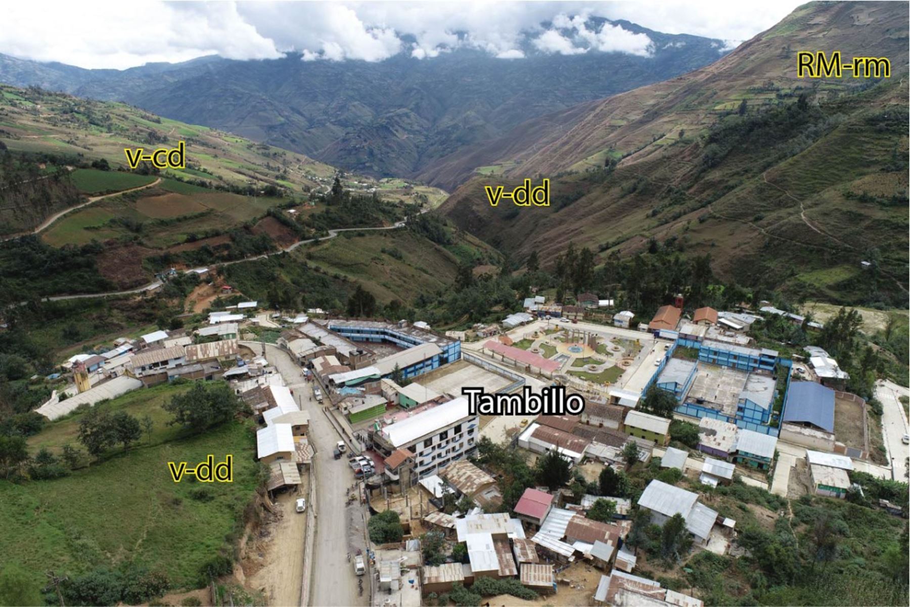 El Ingemmet hizo una evaluación de peligros geológicos por movimientos en masa en la vertiente sur de las quebradas Chinchinca y Panaococha, región Huánuco. Foto: ANDINA/Ingemmet