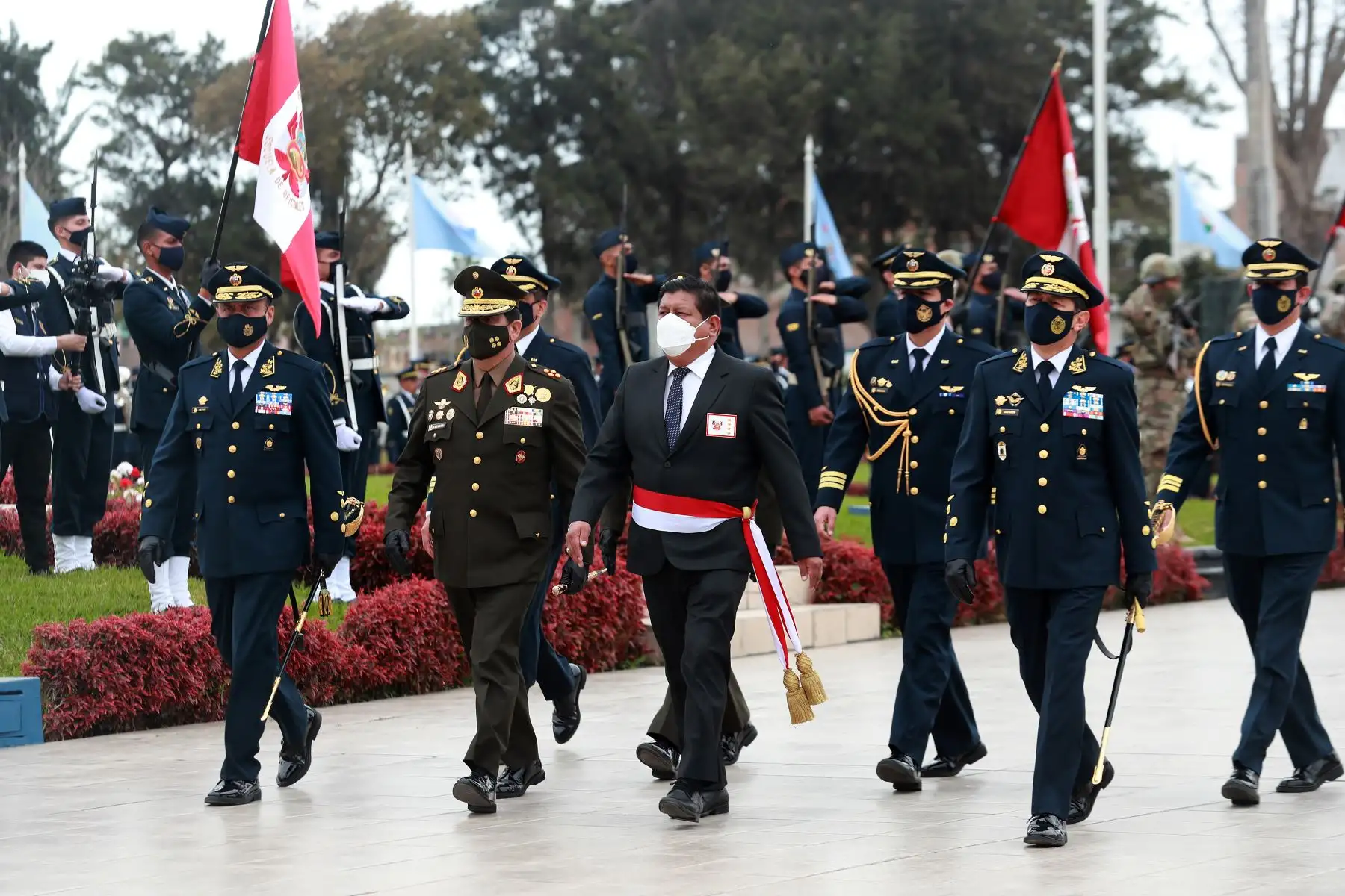 Ministro de Defensa, Walter Ayala, preside ceremonia de reconocimiento al  nuevo Comandante General de la Fuerza Aérea del Perú, General del Aire Alfonso Javier Artadi Saletti.
Foto: Mindef