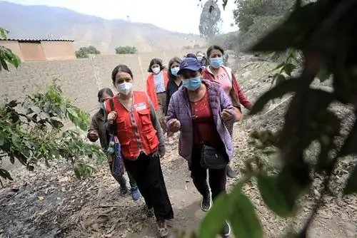 La ministra de la Mujer y Poblaciones Vulnerables, Anahí Durand, se reunió con un grupo de agricultoras ecológicas del valle de Lurín. Foto: ANDINA/Difusión