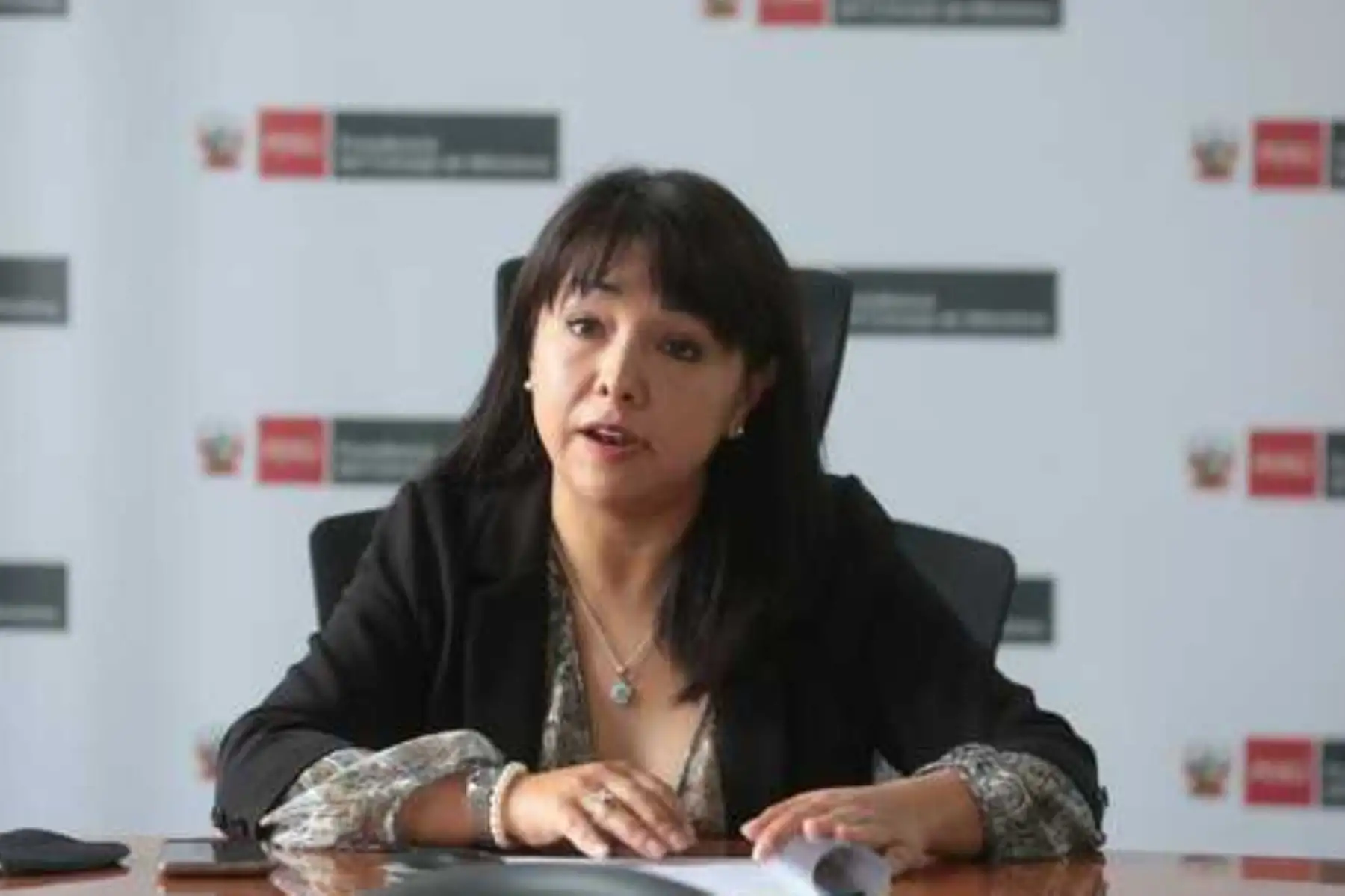 A su turno, el ministro Aníbal Torres señaló que tanto la vacancia presidencial como la cuestión de confianza son figuras consagradas en la Constitución pero que, tal como se encuentran, han sumido al país en una situación de ingobernabilidad durante los últimos cinco años. Foto: Difusión