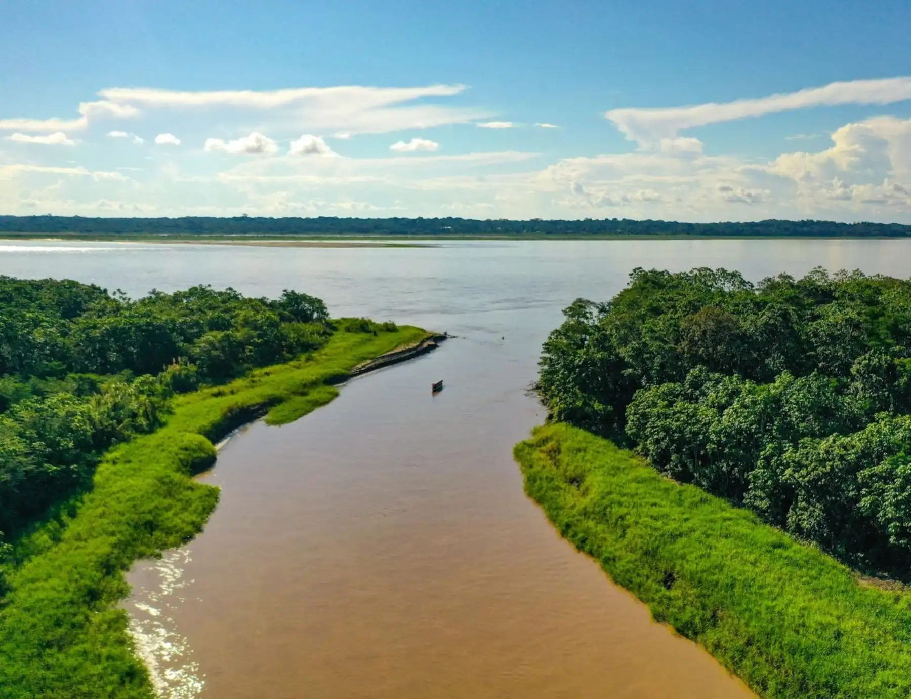 ANDINA/Difusión.Iquitos: Se relanzarán campañas turísticas con el Río Amazonas Maravilla Natural del Mundo