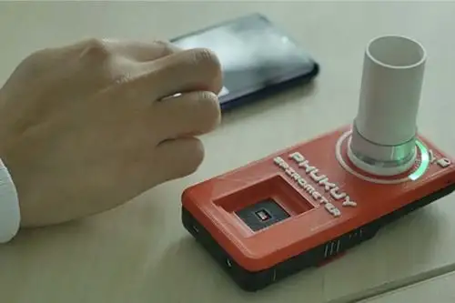 El espirómetro de bajo costo desarrollado por la UPC se ofrece como una alternativa a los equipos usados actualmente, que son costosos y poco prácticos.