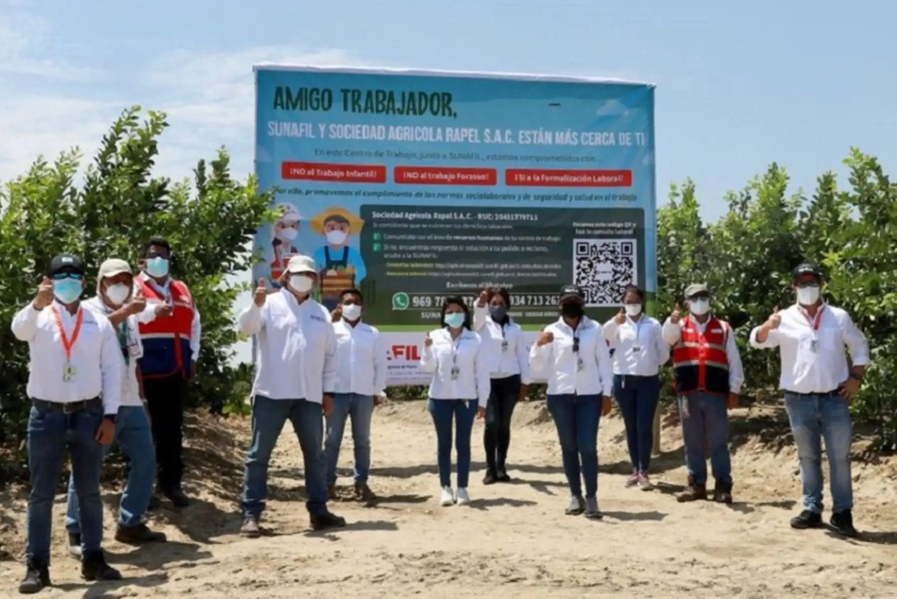 Campaña informativa de contacto de Sunafil con los trabajadores de las empresas agroexportadoras. Foto: Cortesía.