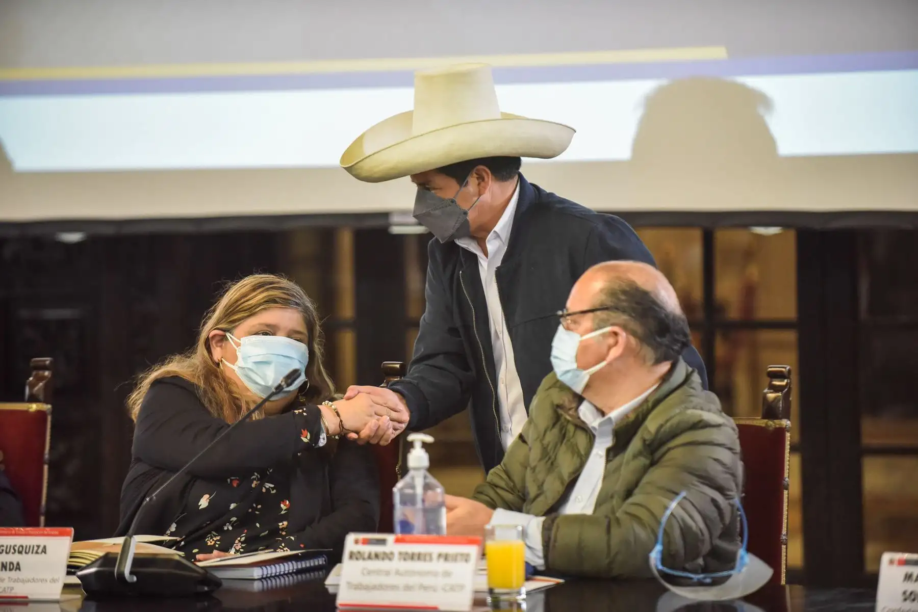 Presidente de la República, Pedro Castillo, asiste a la Sesión de reinstalación del periodo 2021 -2026 del Pleno del Consejo Nacional de Trabajo y Promoción del Empleo. Foto: ANDINA/Prensa Presidencia