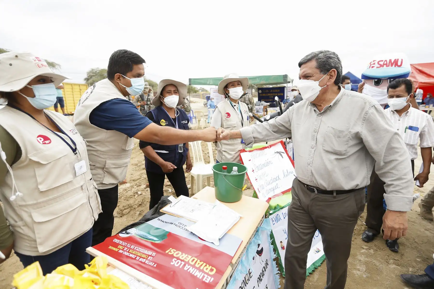 Ministro de Salud, Hernando Cevallos, supervisa actividades de la estrategia "Vamos a tu Encuentro" en el distrito de La Unión, Piura. Foto: Minsa