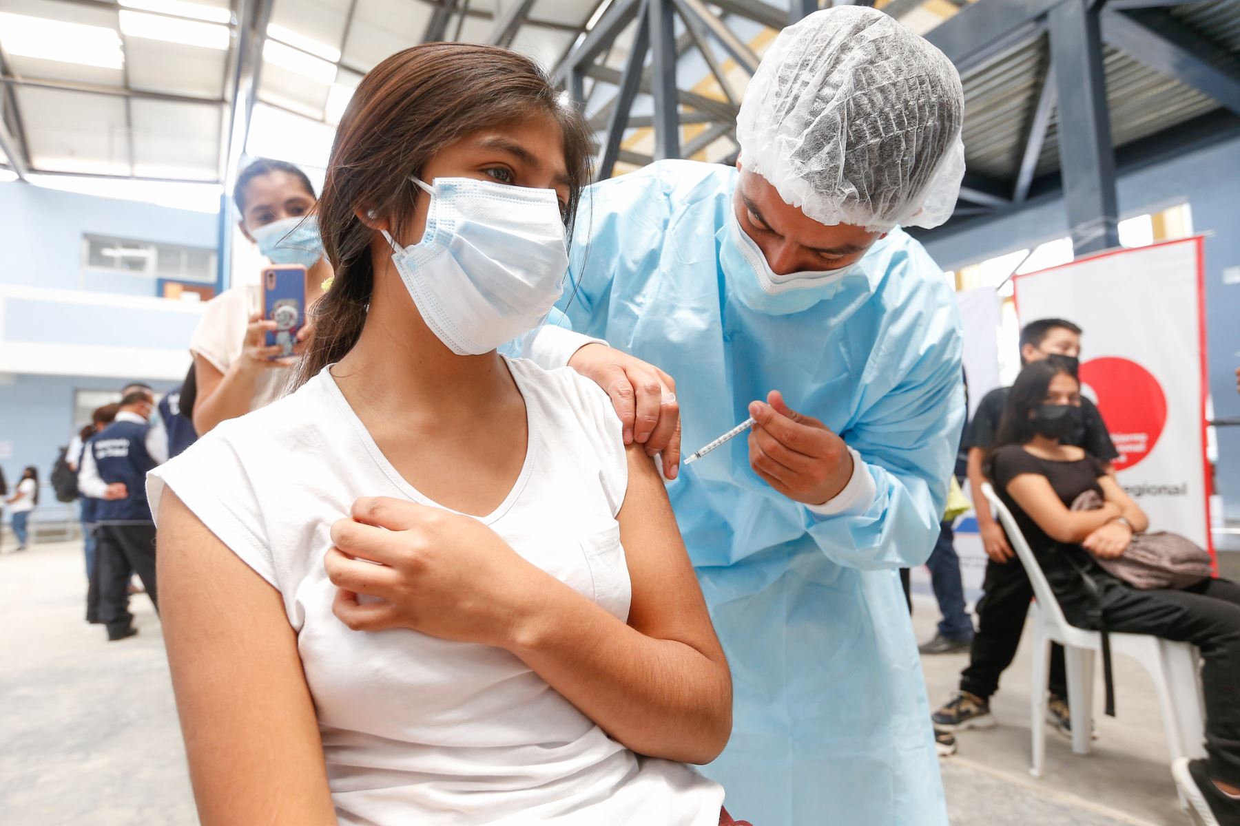 Vacunación contra el covid-19. Foto: ANDINA/difusión.