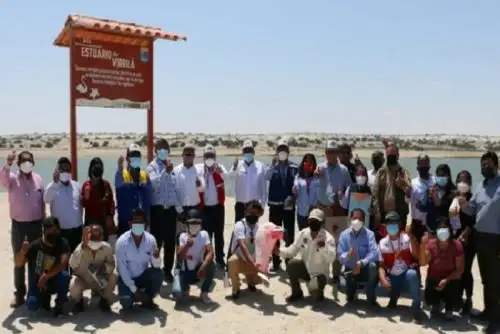 El ministro Ramírez visitó el sitio Ramsar acompañado del alcalde provincial de Sechura, Justo Eche y un equipo técnico, a fin de conocer in situ la riqueza natural del área y las acciones trabajadas por el proyecto CFI y del plan de gestión del citado sitio Ramsar.