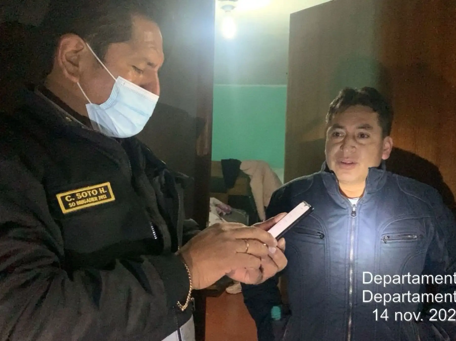El Ministerio Público y la Policía Nacional detuvieron a Elmer Luis Ortiz de la Cruz, alcalde del distrito de Mariscal Castilla, provincia de Concepción, región Junín, por el presunto delito de peculado doloso e integrar una organización criminal.