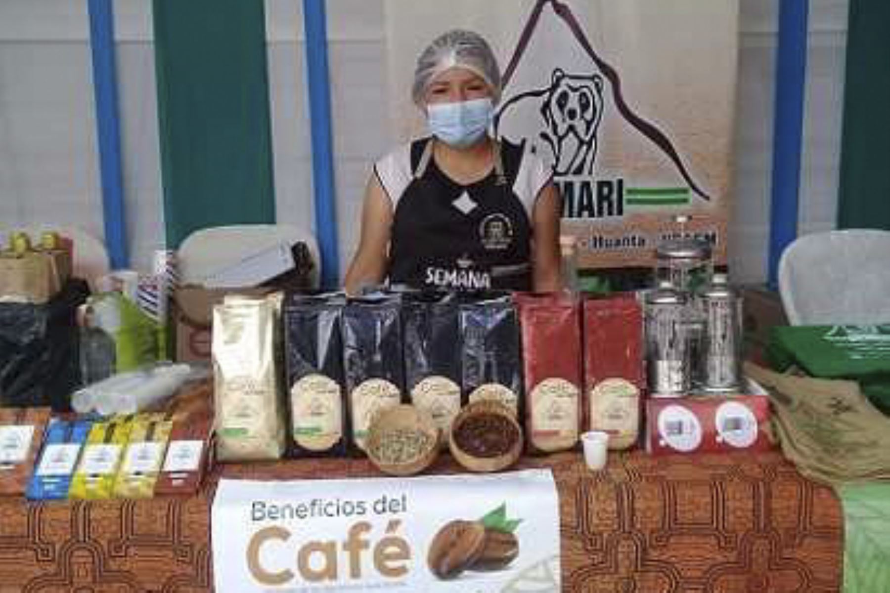 La ayacuchana Liz Sarayda Ramirez Quispe está transformando la historia de su comunidad y el café fue su gran inspiración. Foto: ANDINA/DifusiónANDINA/Difusión