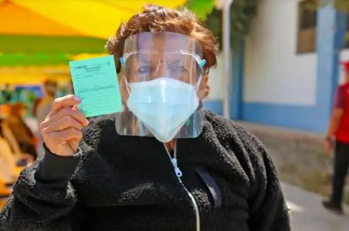 La presentación de carné de vacunación contra el covid-19 será obligatorio. Foto: Cortesía