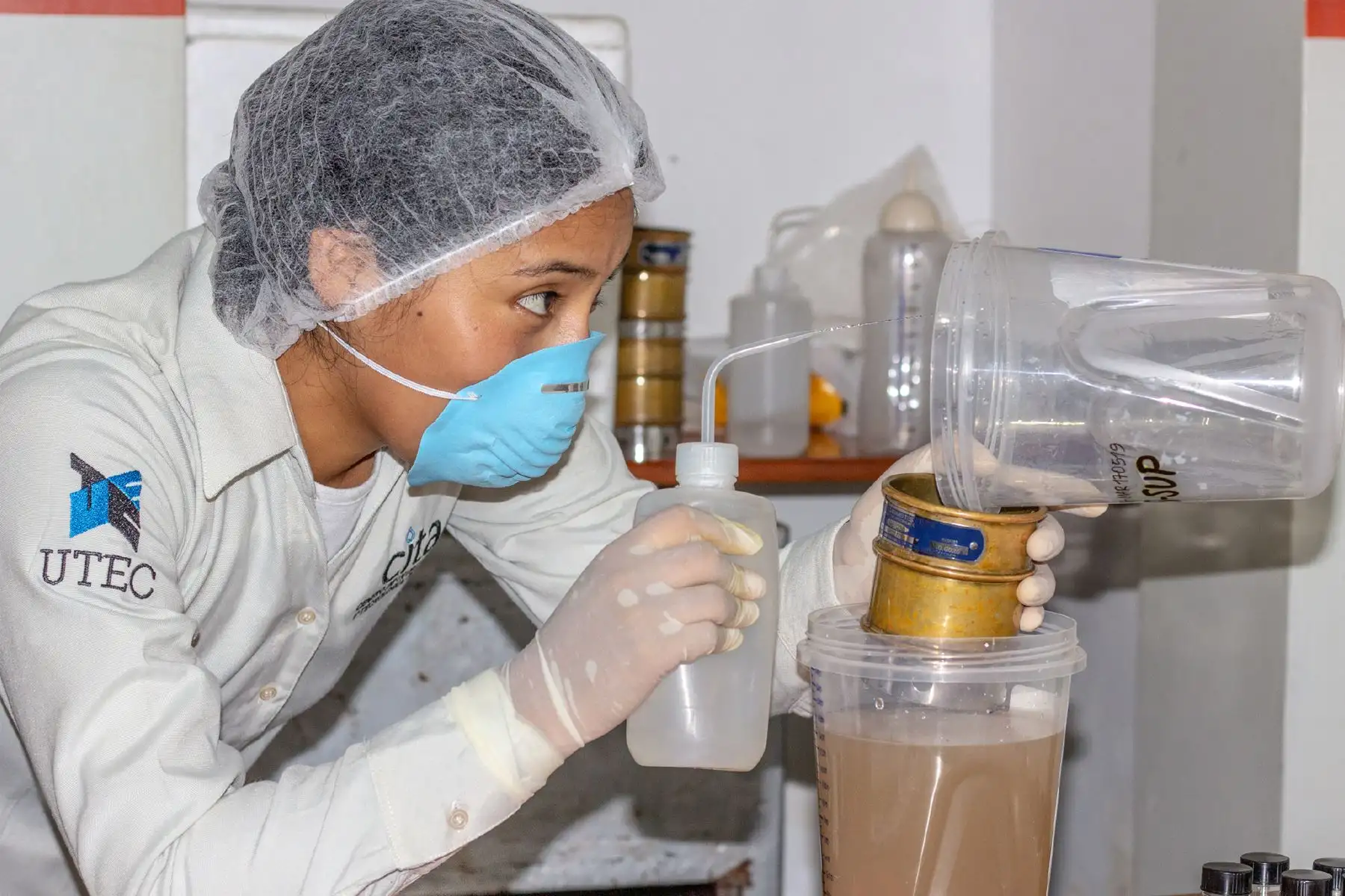 La iniciativa, además, busca concientizar sobre la biodiversidad en los ríos Amazónicos, a fin de mantener su equilibrio biológico.