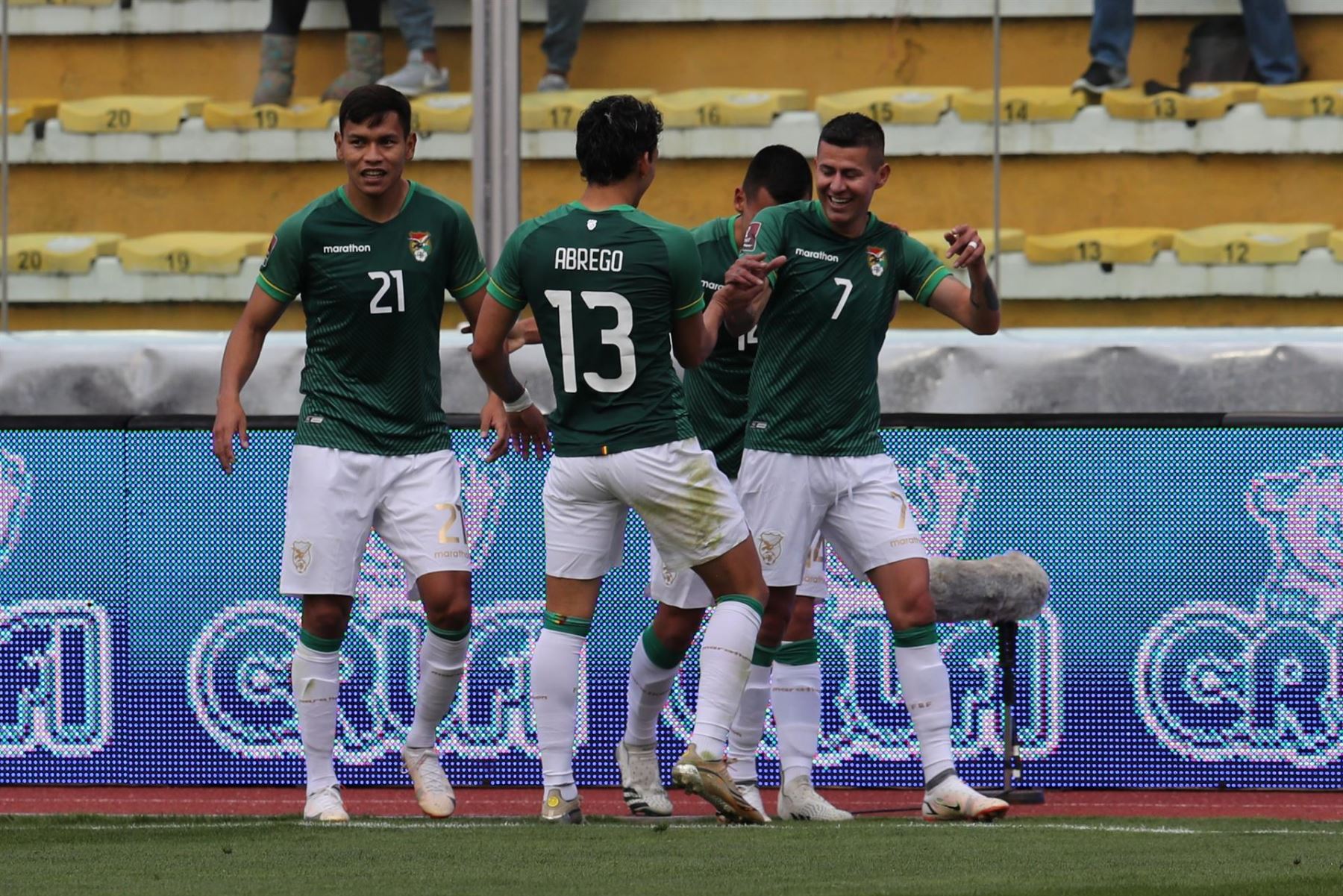 El gol de Bolivia lo mete en la lucha por el puesto de repechaje. Foto: EFE